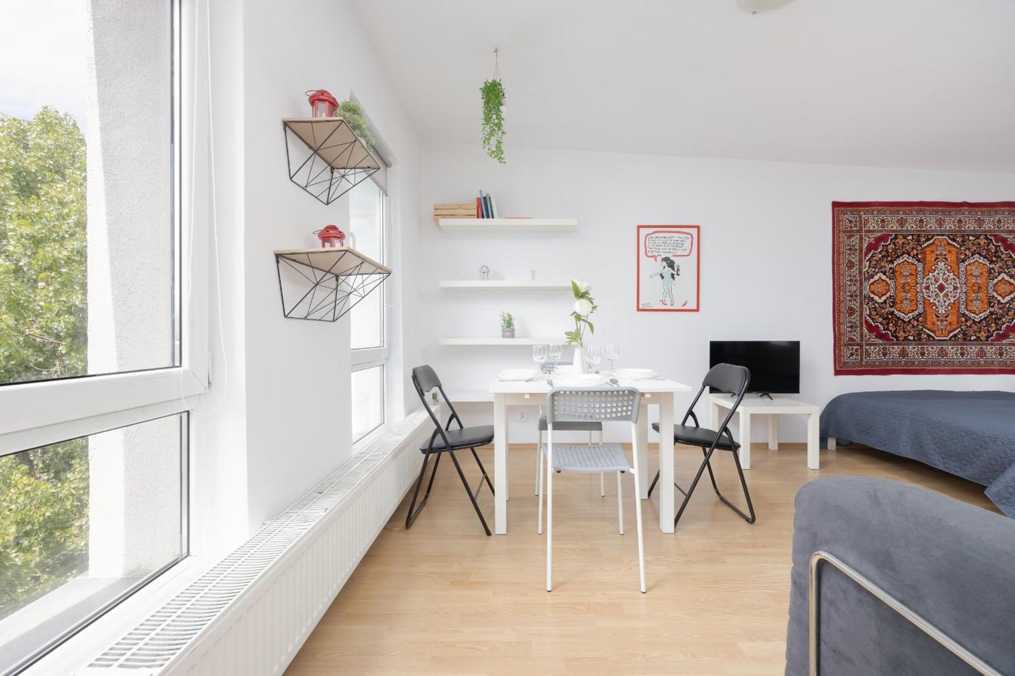 Rodzinne Studio Dla 4 Osob W Centrum Warszawy By Noclegi Renters ワルシャワ エクステリア 写真