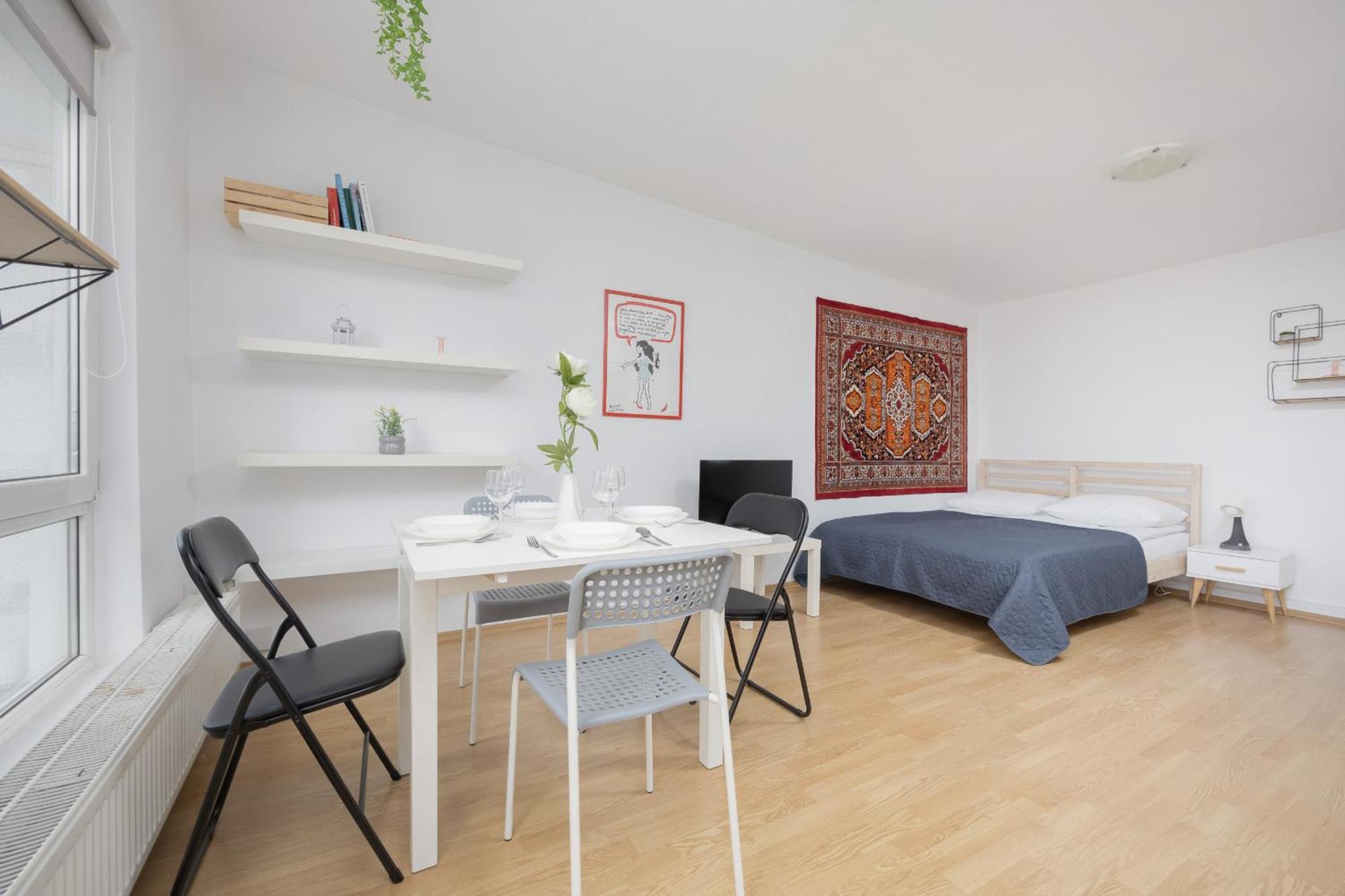 Rodzinne Studio Dla 4 Osob W Centrum Warszawy By Noclegi Renters ワルシャワ エクステリア 写真